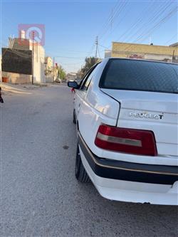 Peugeot 405